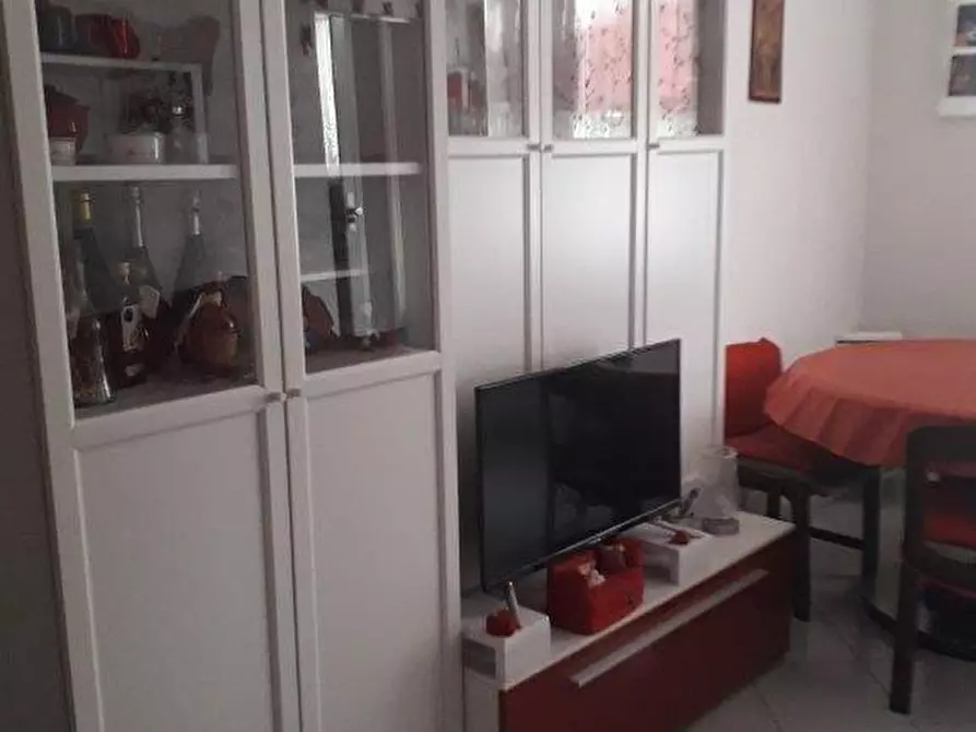 Immagine 7 di Appartamento in vendita  a Massa