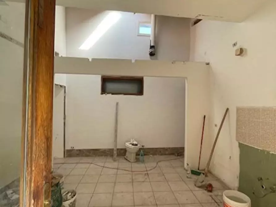 Immagine 3 di Villa in vendita  a Pisa