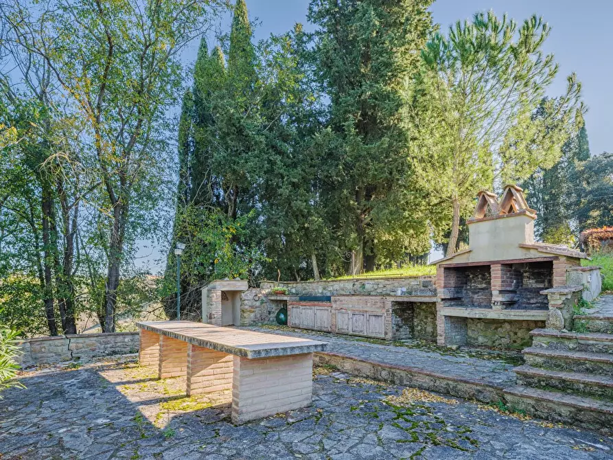 Immagine 12 di Casa colonica in vendita  a Volterra