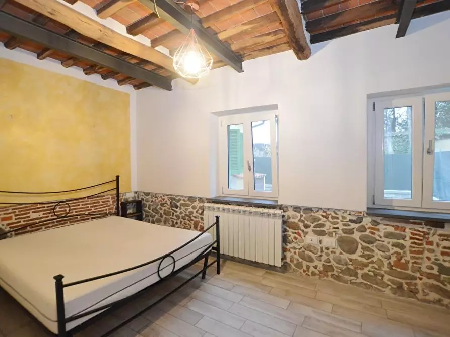 Immagine 11 di Appartamento in vendita  a Capannori