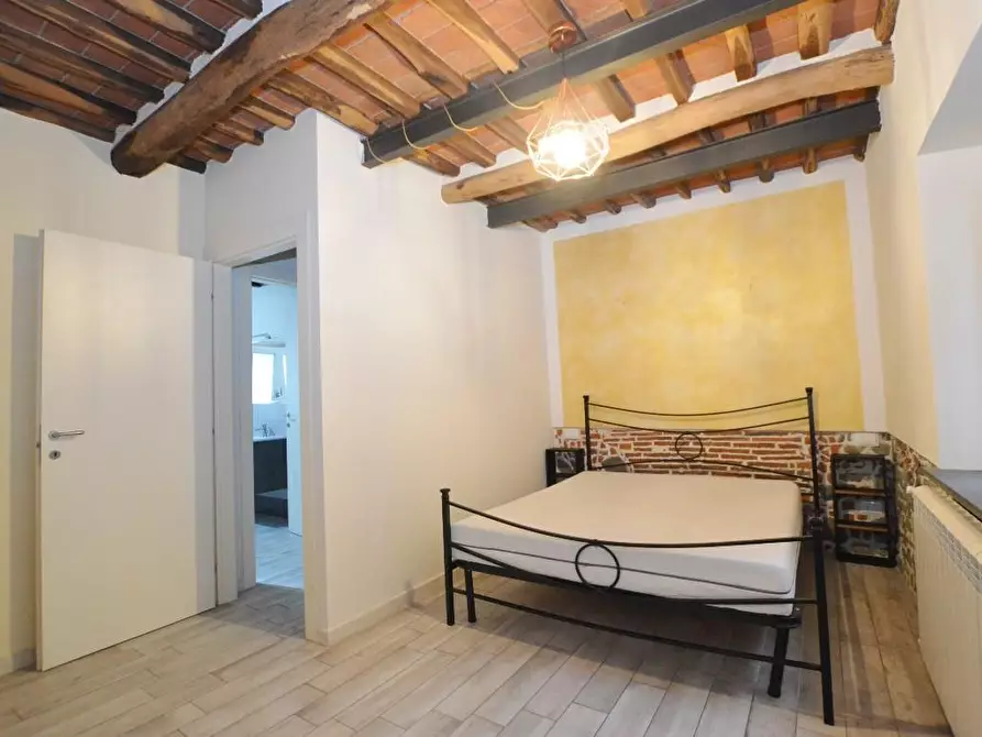 Immagine 12 di Appartamento in vendita  a Capannori