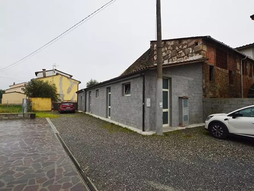 Immagine 17 di Appartamento in vendita  a Capannori