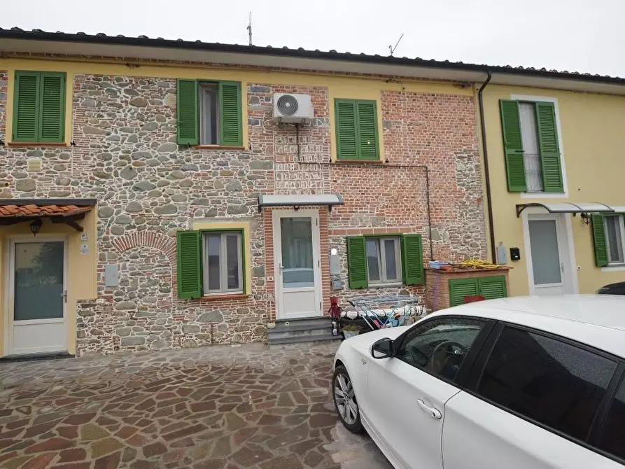 Immagine 2 di Appartamento in vendita  a Capannori