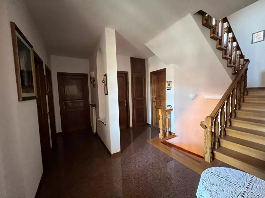 Immagine 29 di Villa in vendita  a Poggibonsi