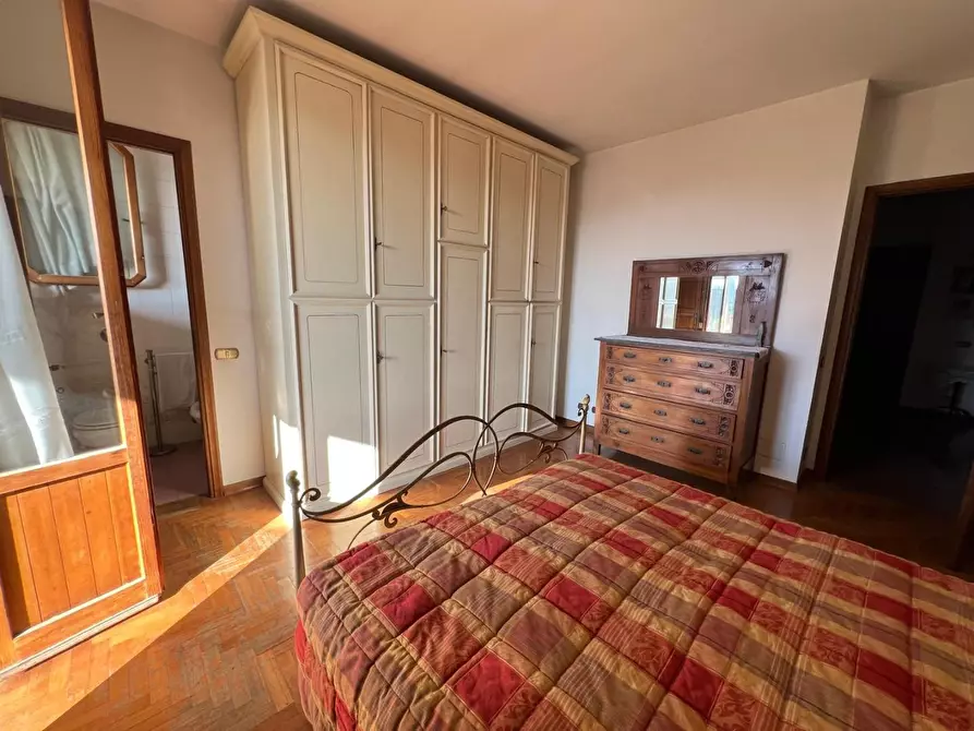 Immagine 23 di Villa in vendita  a Poggibonsi