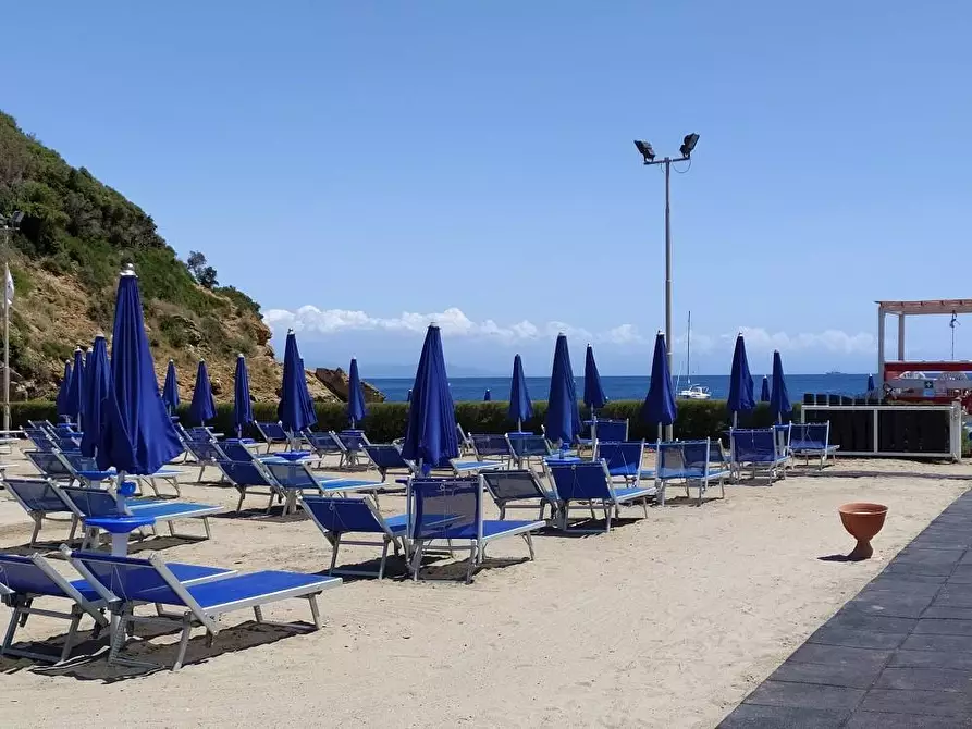 Immagine 19 di Appartamento in vendita  a Rio Marina