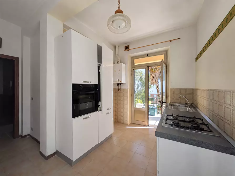 Immagine 7 di Appartamento in vendita  a Barga
