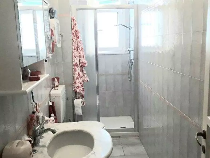 Immagine 17 di Appartamento in vendita  a Massa