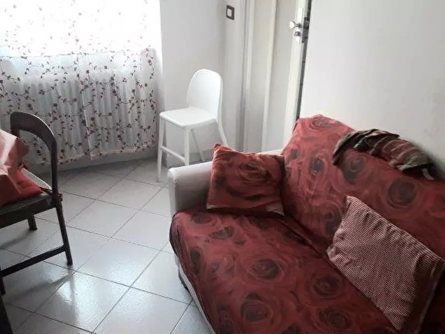 Immagine 10 di Appartamento in vendita  a Massa