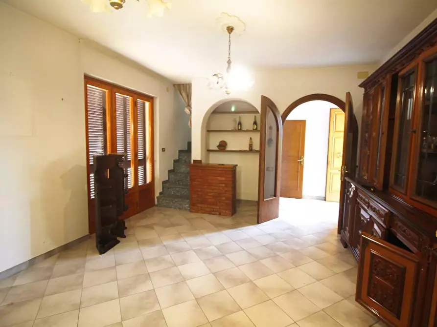 Immagine 4 di Casa bifamiliare in vendita  a Lamporecchio