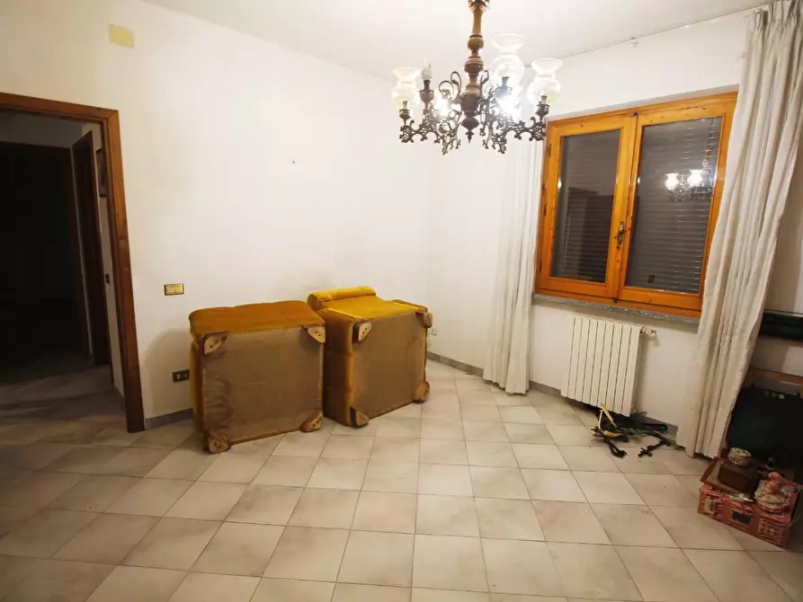 Immagine 9 di Casa bifamiliare in vendita  a Lamporecchio