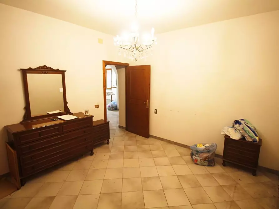 Immagine 7 di Casa bifamiliare in vendita  a Lamporecchio