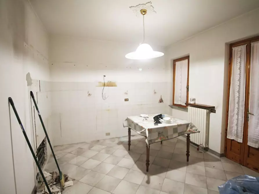 Immagine 6 di Casa bifamiliare in vendita  a Lamporecchio