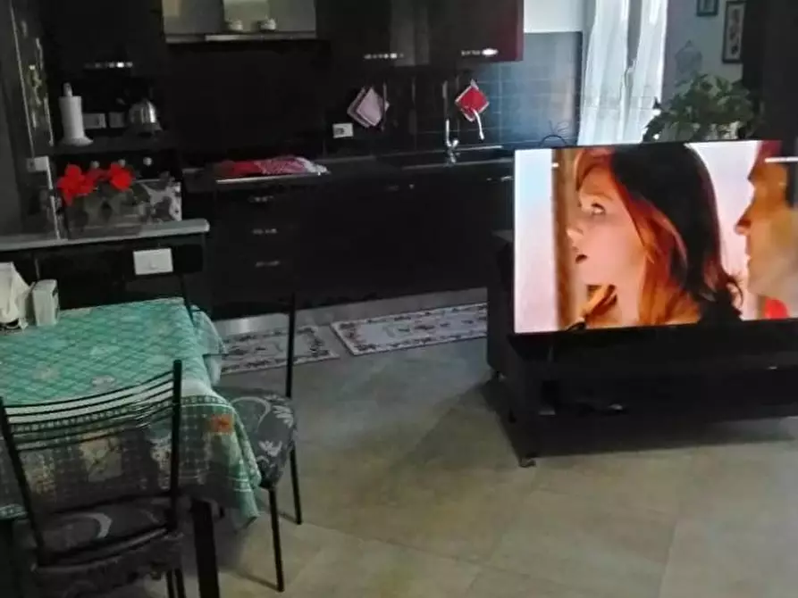 Immagine 4 di Appartamento in vendita  a Massa