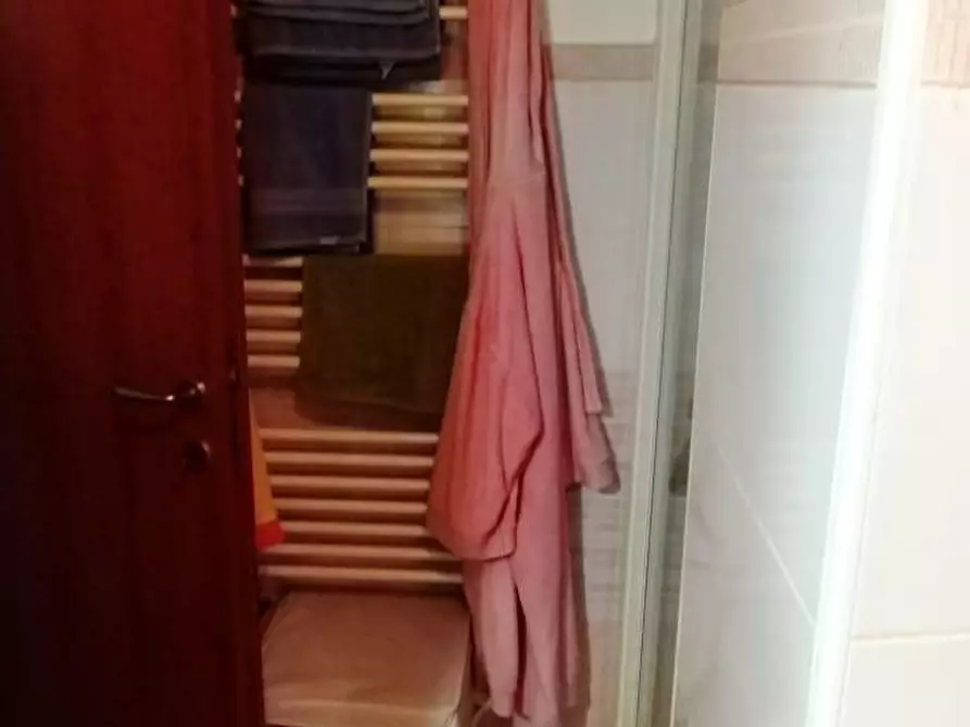 Immagine 11 di Appartamento in vendita  a Massa