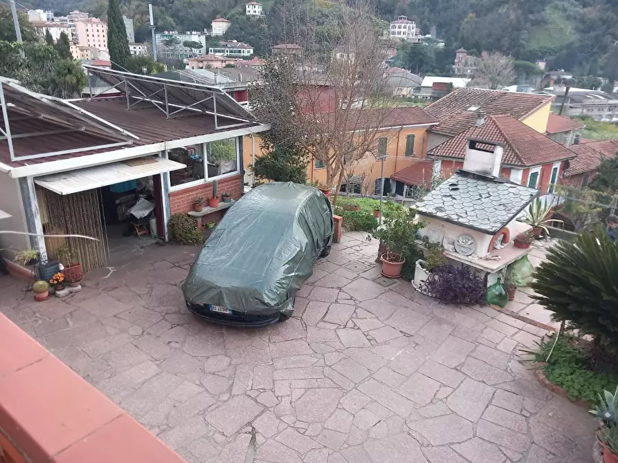 Immagine 18 di Casa semindipendente in vendita  a Carrara