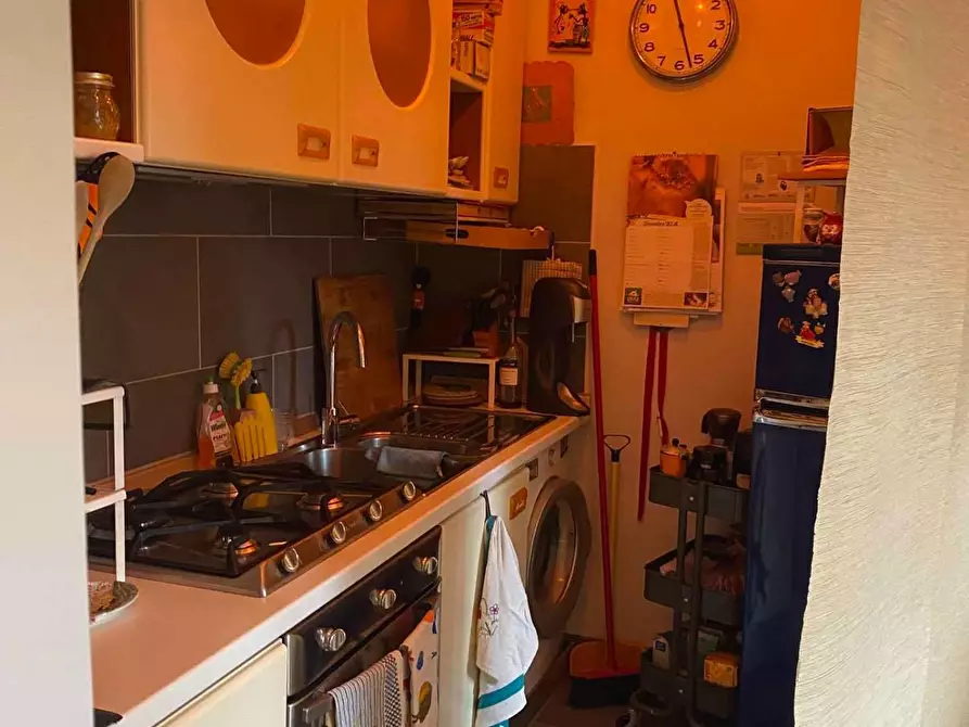 Immagine 3 di Appartamento in vendita  a Viareggio