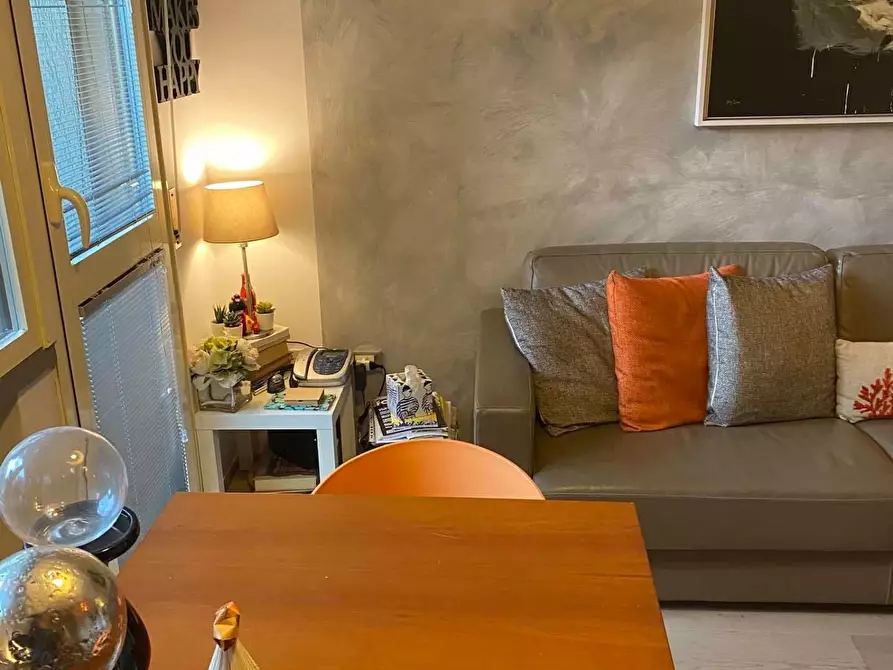 Immagine 4 di Appartamento in vendita  a Viareggio