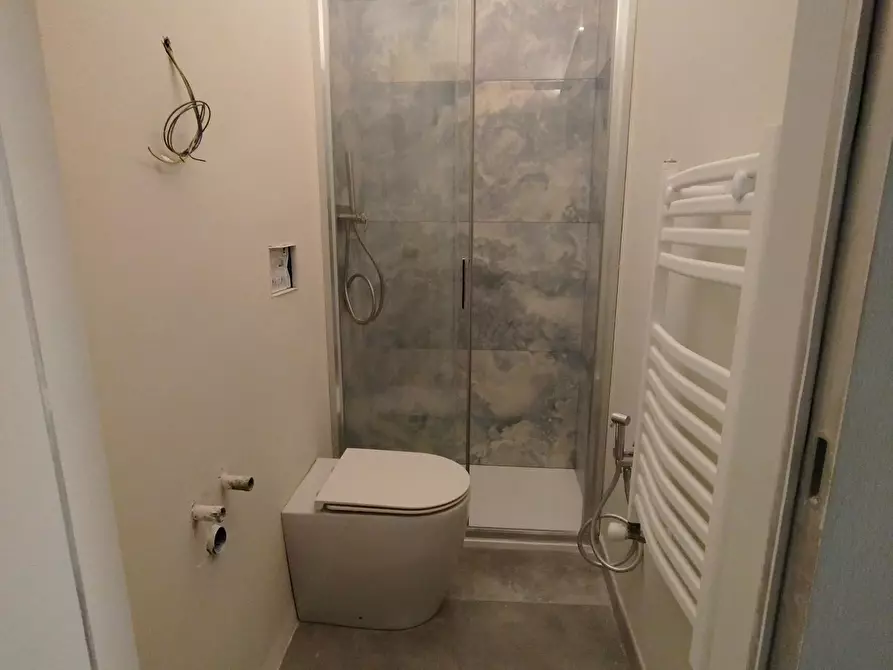 Immagine 7 di Villa in vendita  a Pisa