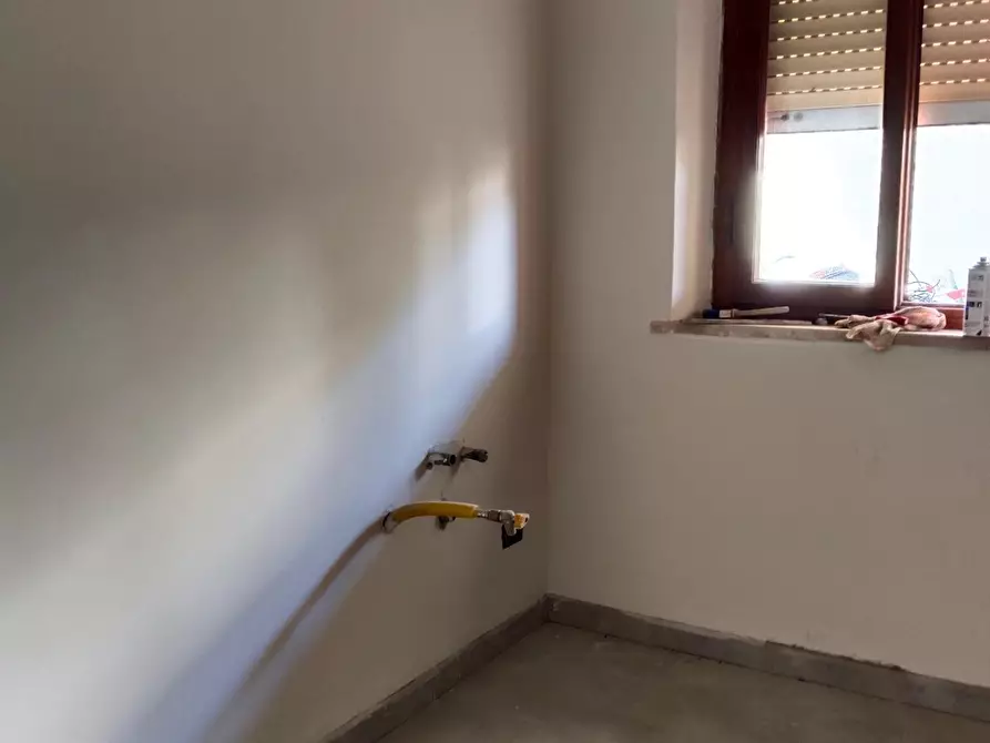 Immagine 9 di Villa in vendita  a Pisa