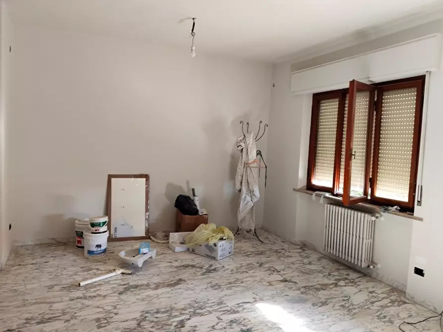Immagine 4 di Villa in vendita  a Pisa