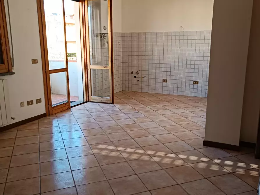 Immagine 1 di Appartamento in vendita  a Cascina