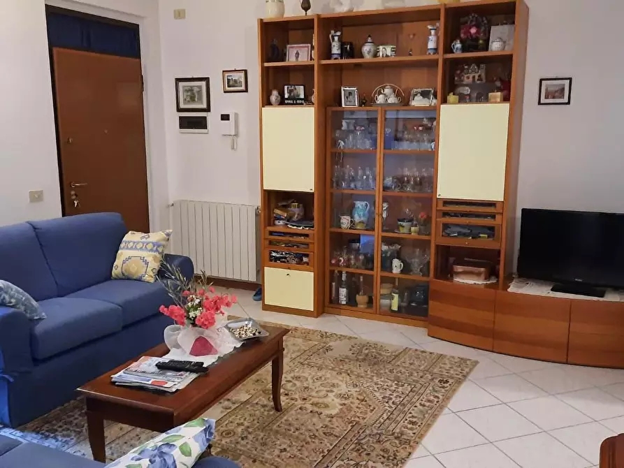 Immagine 2 di Appartamento in vendita  a Colle Di Val D'elsa