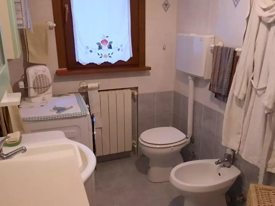 Immagine 10 di Appartamento in vendita  a Colle Di Val D'elsa