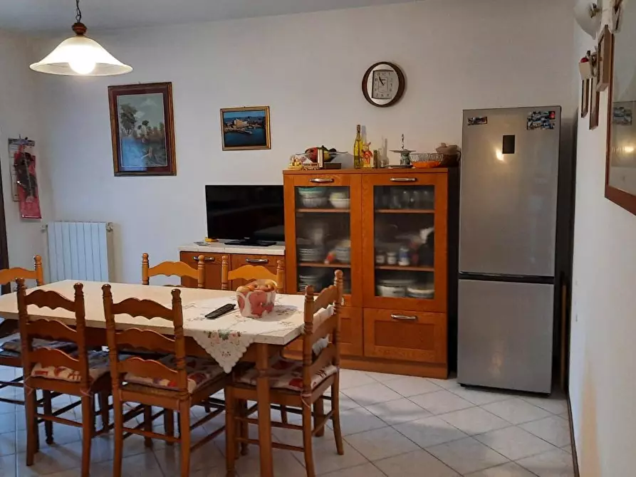 Immagine 5 di Appartamento in vendita  a Colle Di Val D'elsa