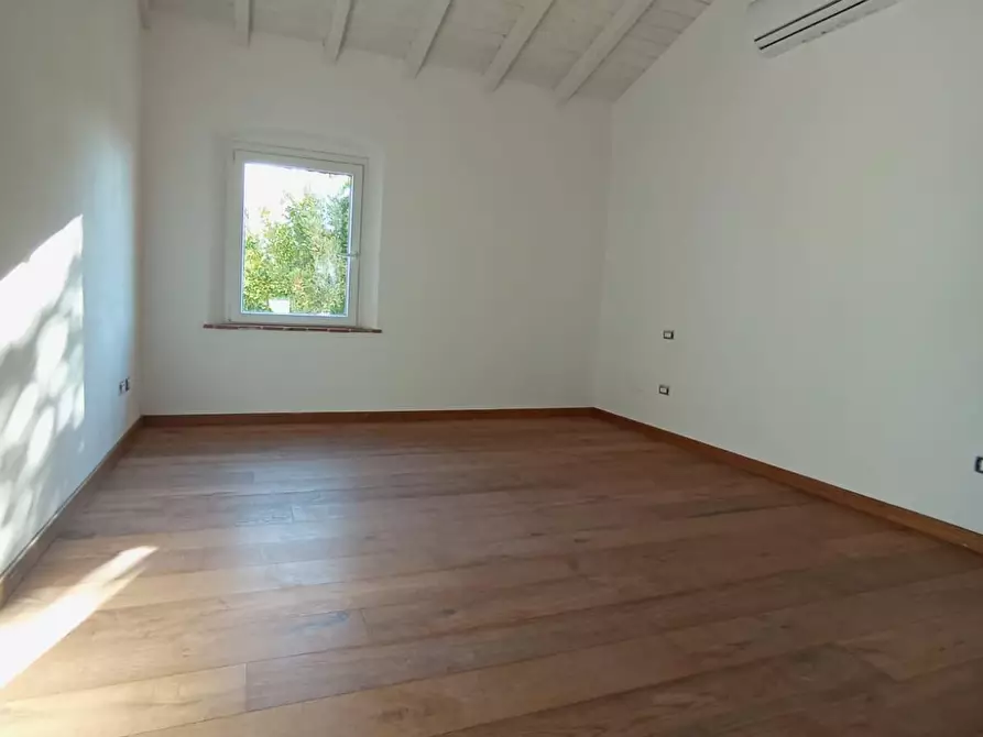 Immagine 14 di Terratetto in vendita  a San Giuliano Terme