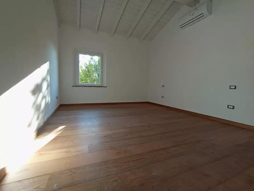 Immagine 16 di Terratetto in vendita  a San Giuliano Terme