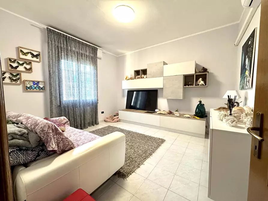 Immagine 8 di Appartamento in vendita  a Empoli