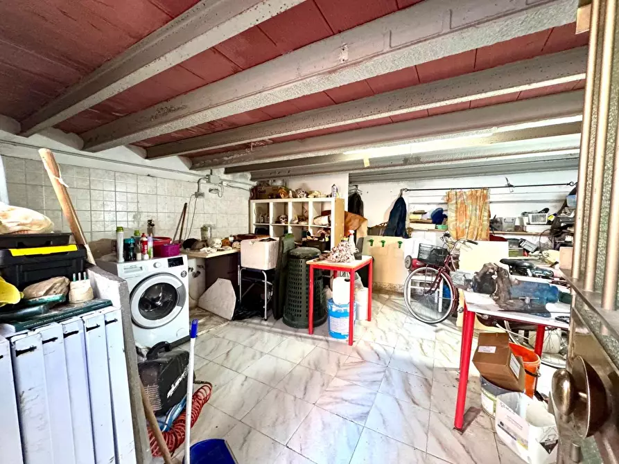 Immagine 39 di Appartamento in vendita  a Empoli