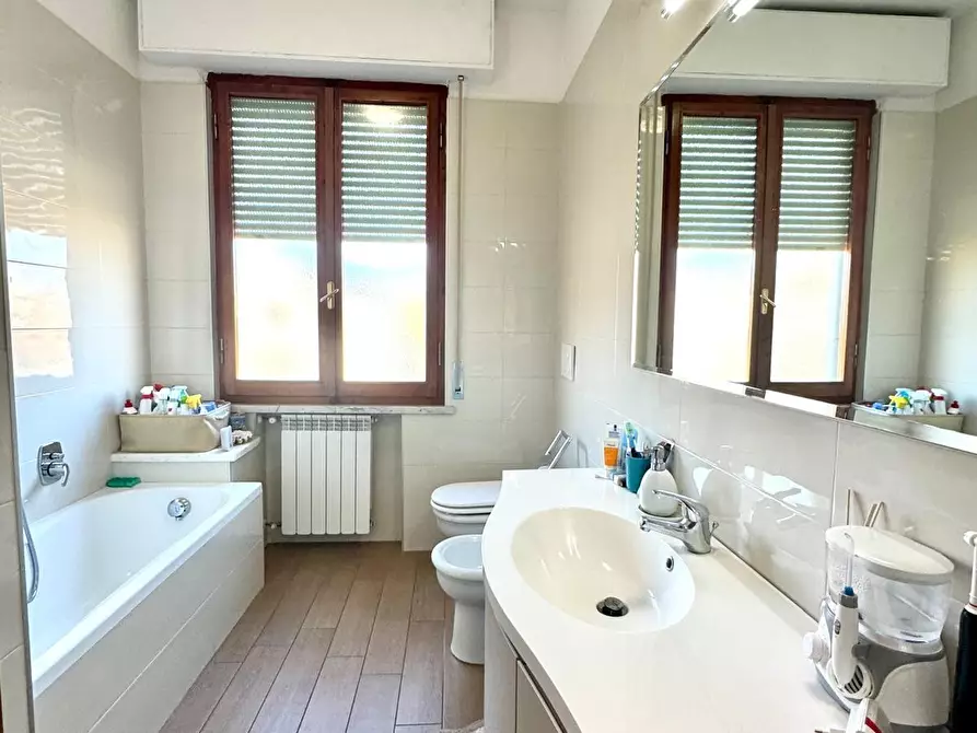 Immagine 13 di Appartamento in vendita  a Empoli