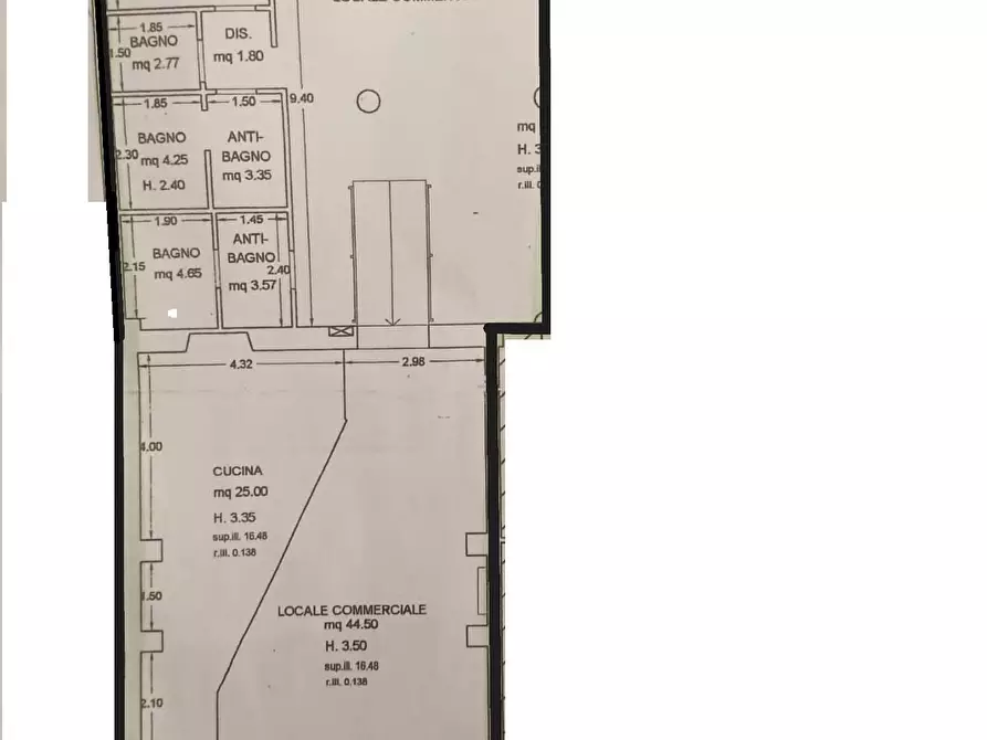 Immagine 11 di Negozio in vendita  a Poggibonsi