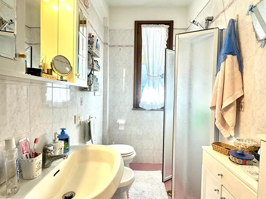 Immagine 14 di Appartamento in vendita  a Vinci