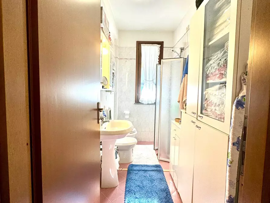 Immagine 12 di Appartamento in vendita  a Vinci