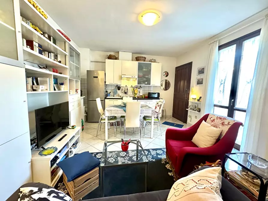 Immagine 6 di Appartamento in vendita  a Vinci