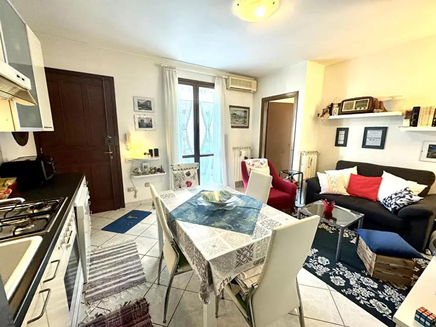 Immagine 7 di Appartamento in vendita  a Vinci