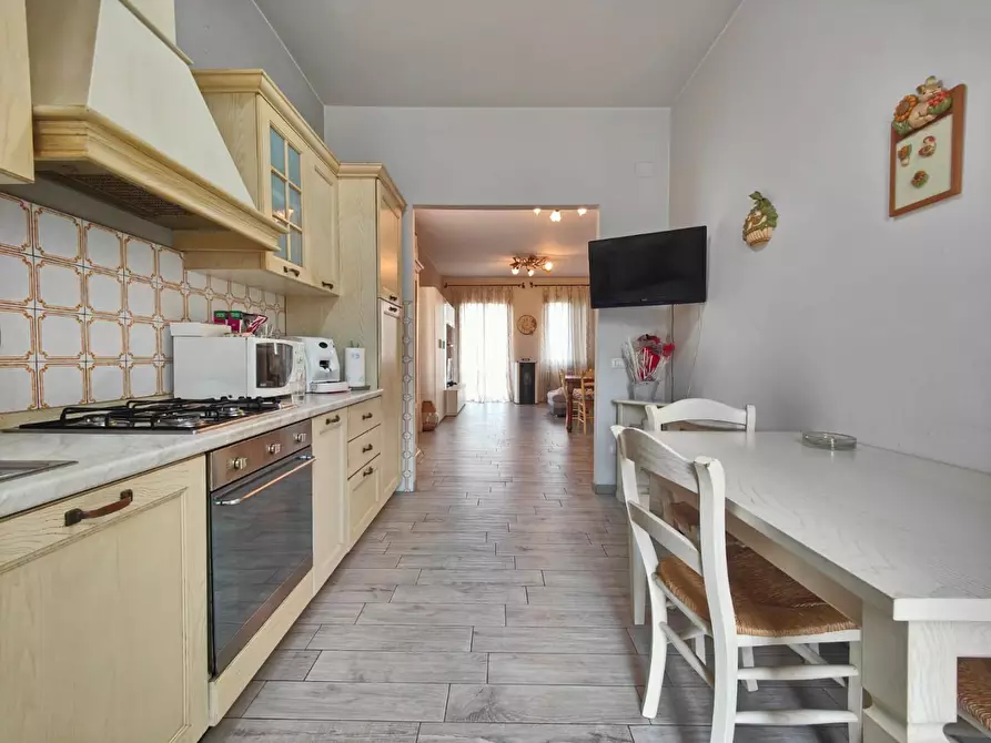 Immagine 20 di Appartamento in vendita  a Empoli