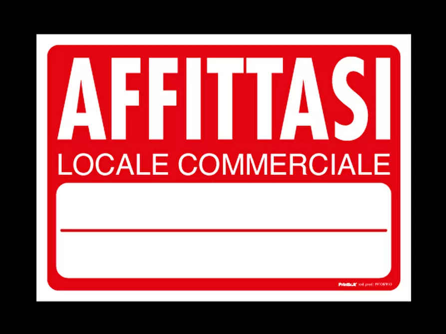 Immagine 1 di Locale commerciale in affitto  a Pisa