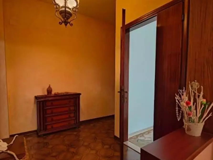 Immagine 5 di Appartamento in vendita  a Empoli