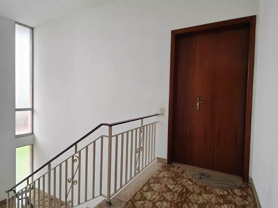 Immagine 18 di Appartamento in vendita  a Empoli