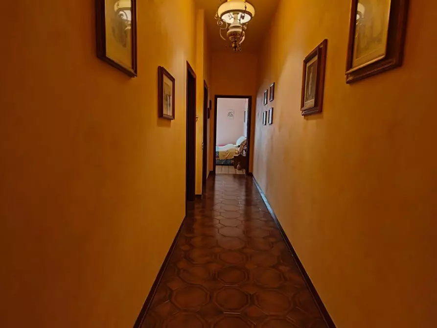 Immagine 19 di Appartamento in vendita  a Empoli