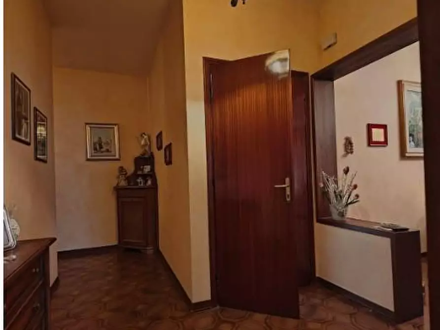 Immagine 4 di Appartamento in vendita  a Empoli