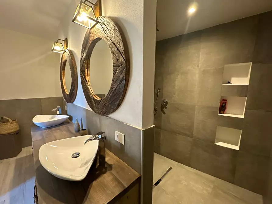 Immagine 33 di Villa in vendita  a Stintino