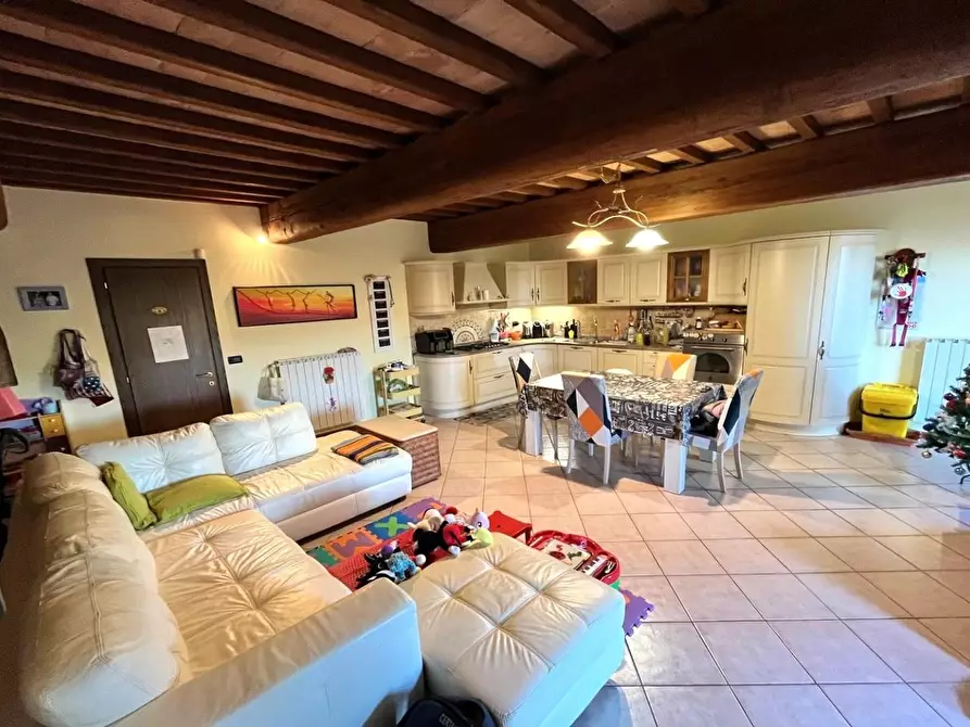 Immagine 9 di Appartamento in vendita  a Certaldo