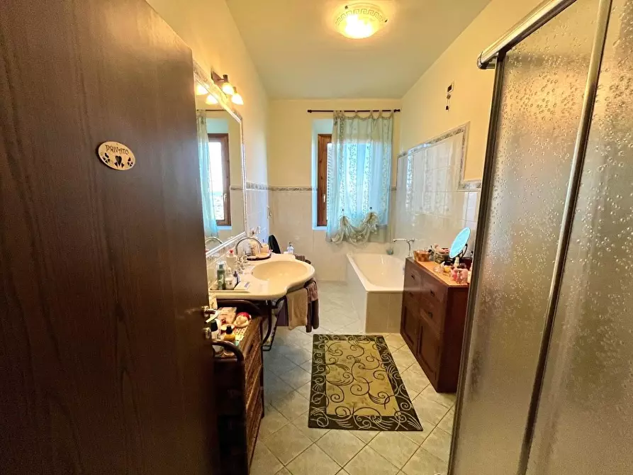 Immagine 14 di Appartamento in vendita  a Certaldo