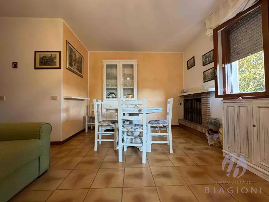 Immagine 1 di Casa indipendente in vendita  a Pietrasanta