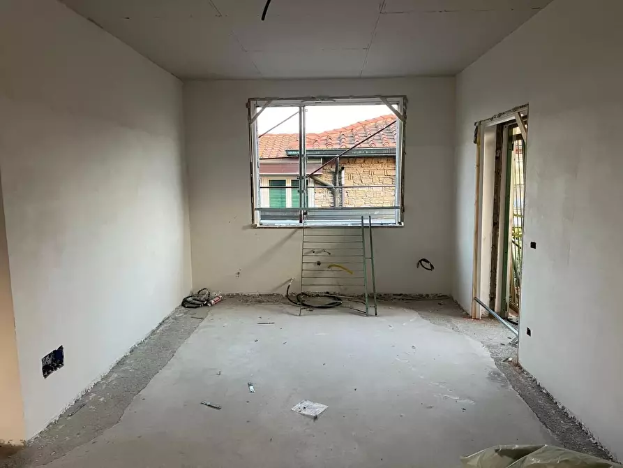 Immagine 9 di Appartamento in vendita  a Cascina